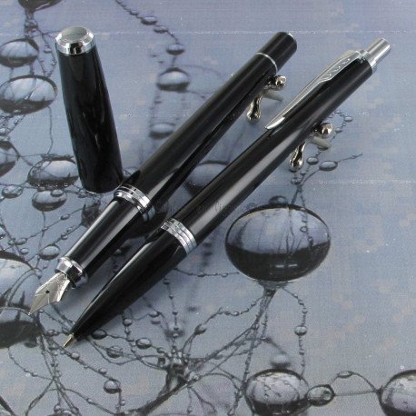 Parker Jotter Duo coffret-cadeau avec stylo bille et stylo plume | acier  inoxydable avec attributs chromés | recharge et cartouches d’encre bleue 