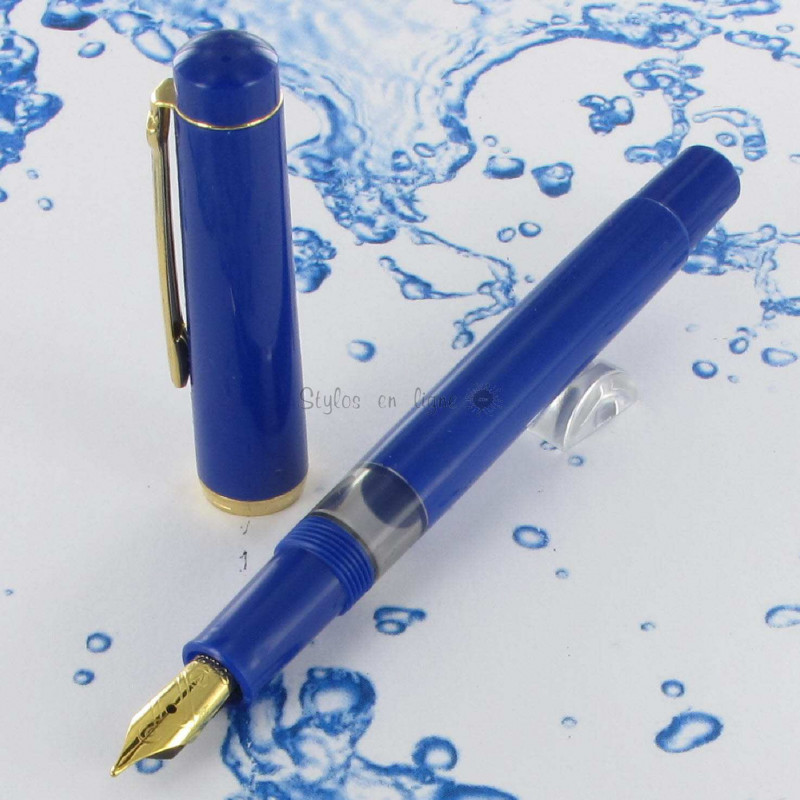 https://stylosenligne.com/36780-large_default/stylo-plume-moyenne-a-pompe-scrikss-419-bleu-fonce.jpg