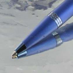 Recharge stylo bille Parker ecriture fine Bleu 121 mm