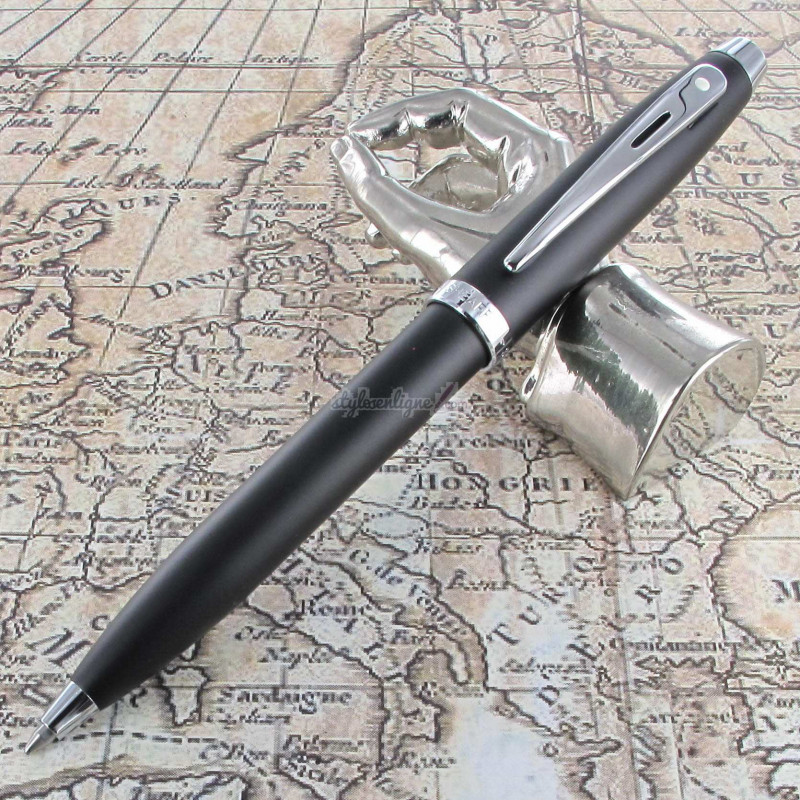 Stylo Bille Sheaffer® Série 100 Noir mat & Chromé Stylo Bille Sheaffer® Série 100 Noir mat & Chromé