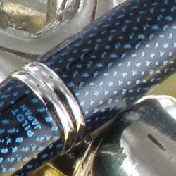 Stylo Plume (M) Capless Pilot® Graphite Bleu et rhodié