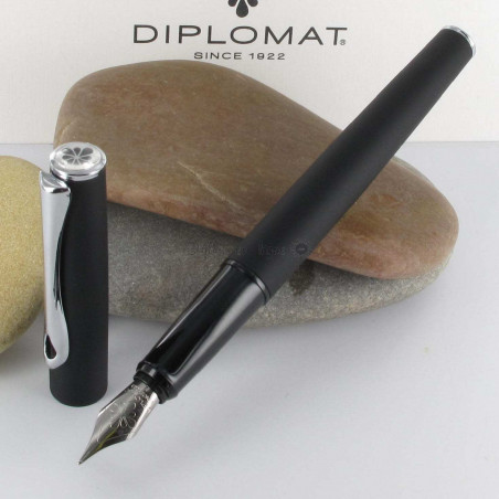 Stylo Plume (M) Diplomat® Esteem Lapis Noir Mat