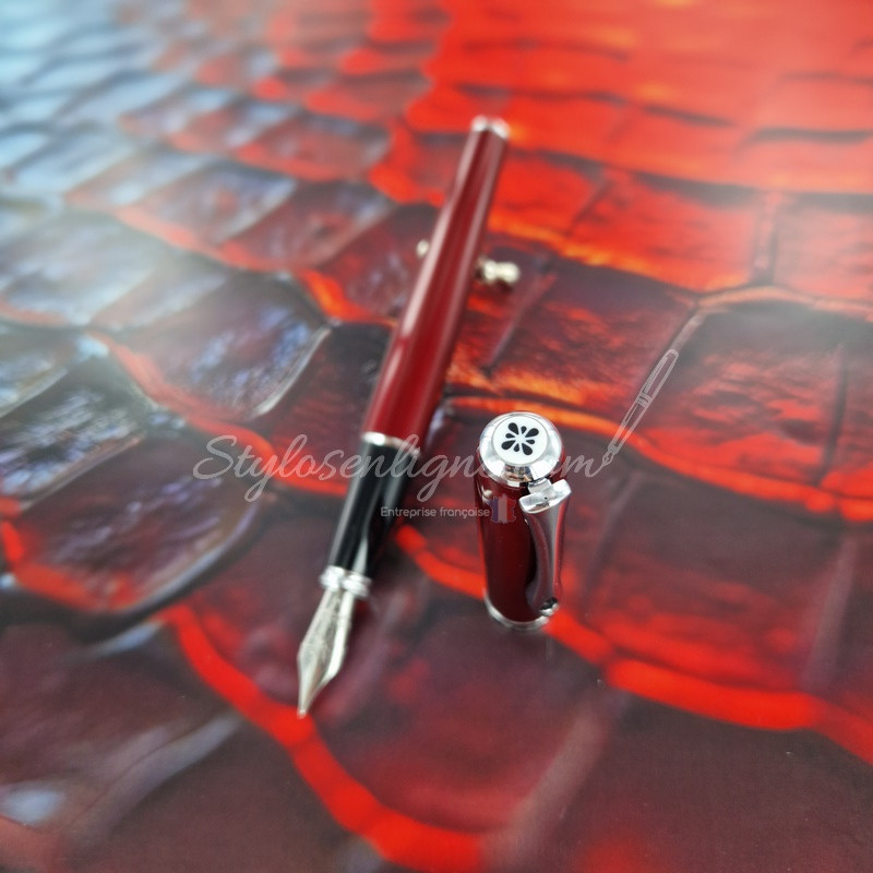 Stylo plume M excellence " rouge magma " Diplomat® Stylo plume M excellence " rouge magma " Diplomat®