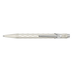 Stylo-bille Caran d’Ache...