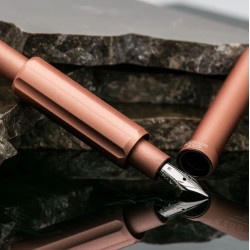 Monteverde Axis Champagne MV52153 en ambiance