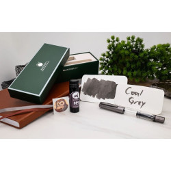 Monteverde USA MP1 Grey MV34123 avec encre Coal Grey et coffret