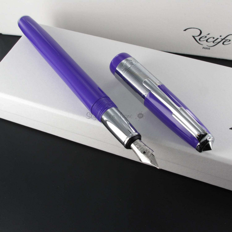 stylo plume violet